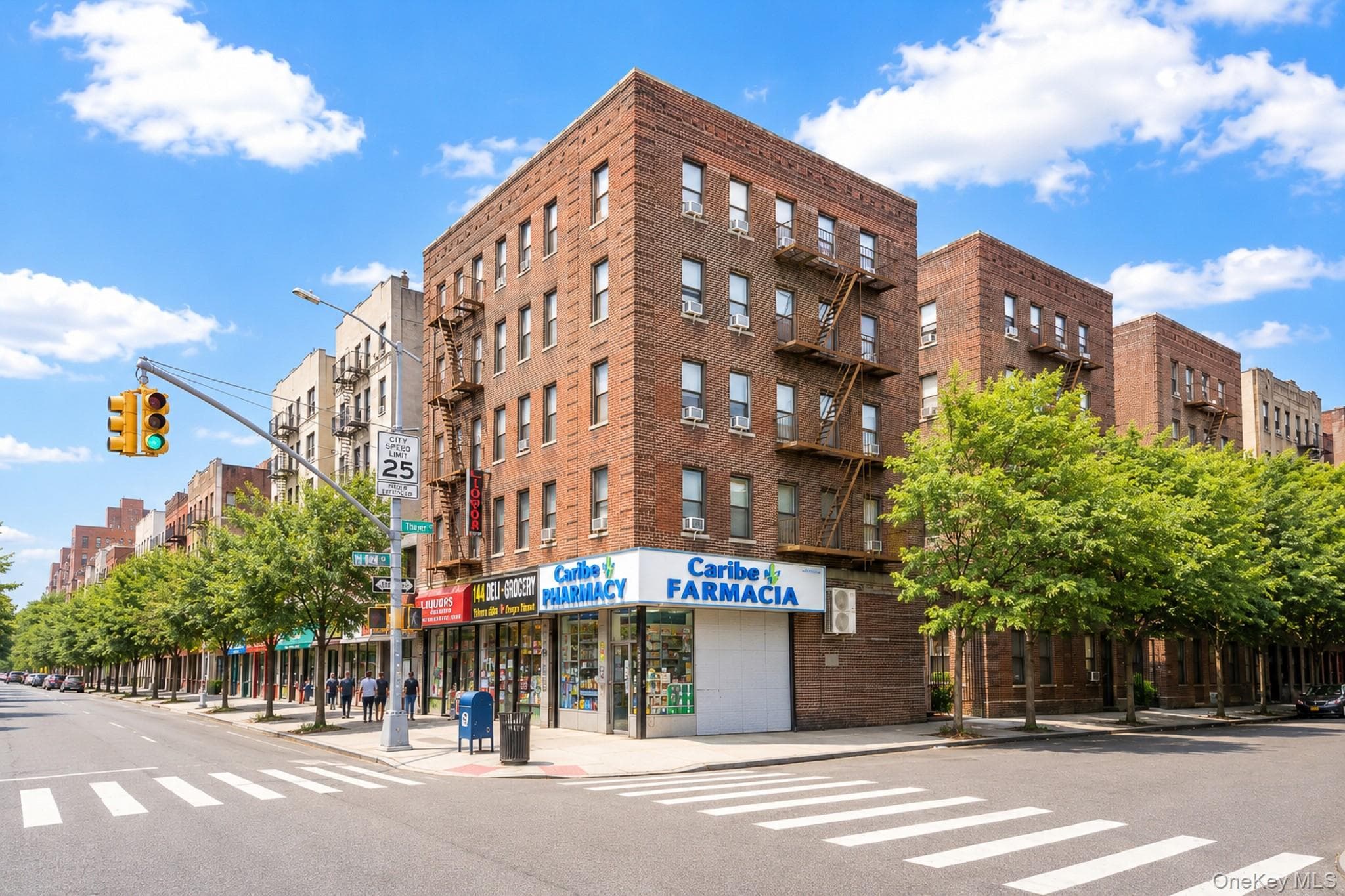 140 Nagle Avenue thumbnail 2