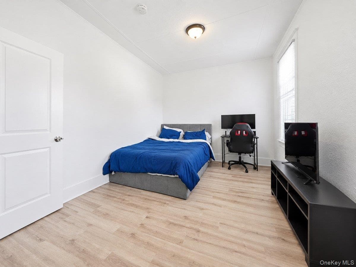 12 Edgewood Avenue thumbnail 18