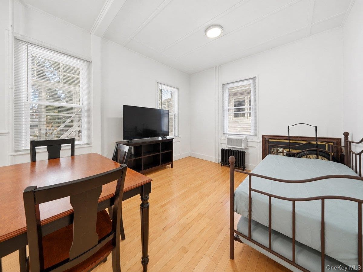 12 Edgewood Avenue thumbnail 7