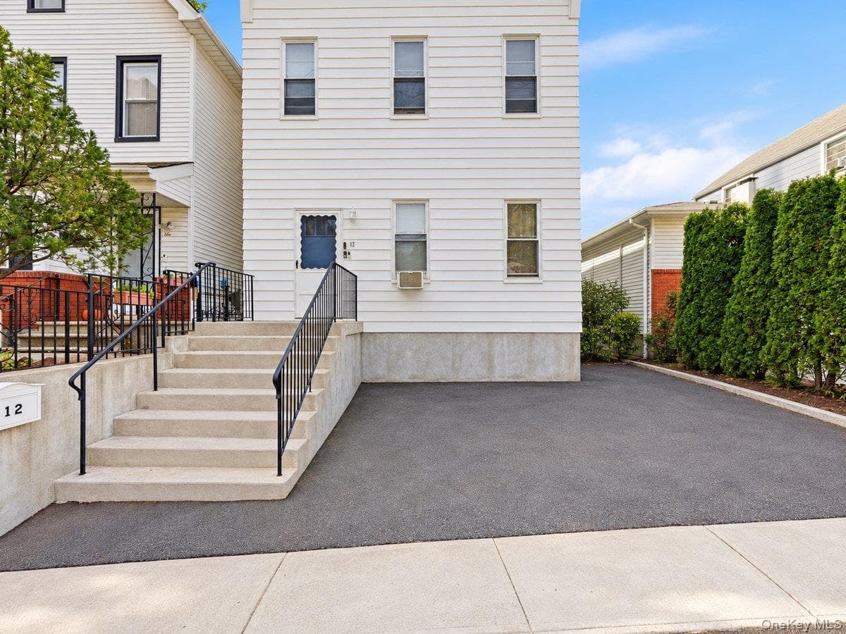 12 Edgewood Avenue thumbnail 3