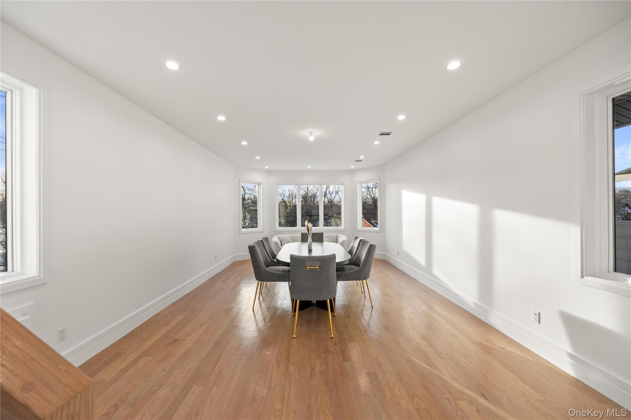 8 Memorial Park Drive Unit: 202 thumbnail 6
