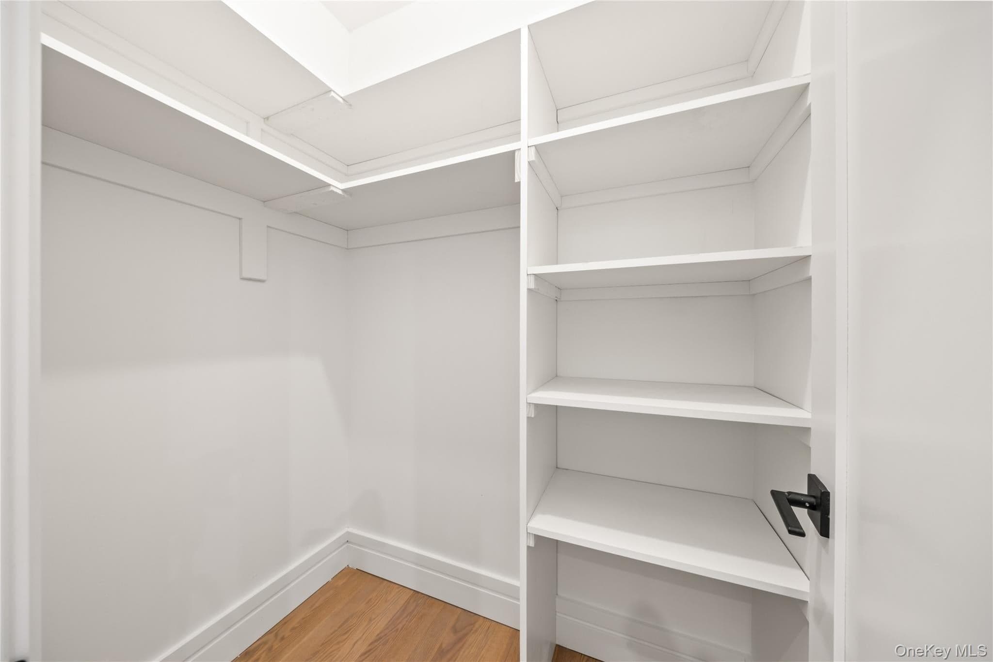 8 Memorial Park Drive Unit: 202 thumbnail 24