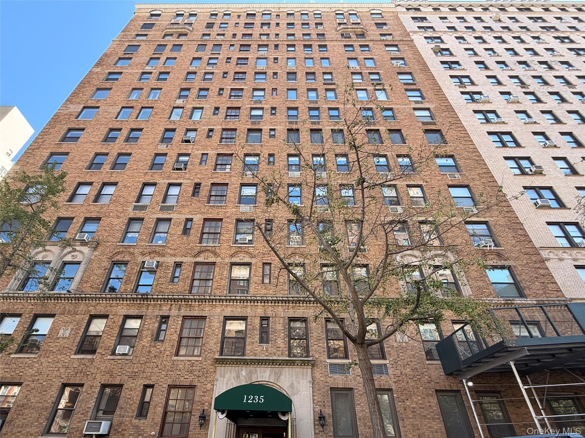 1235 Park Avenue Unit: 6D, New York (manhattan)