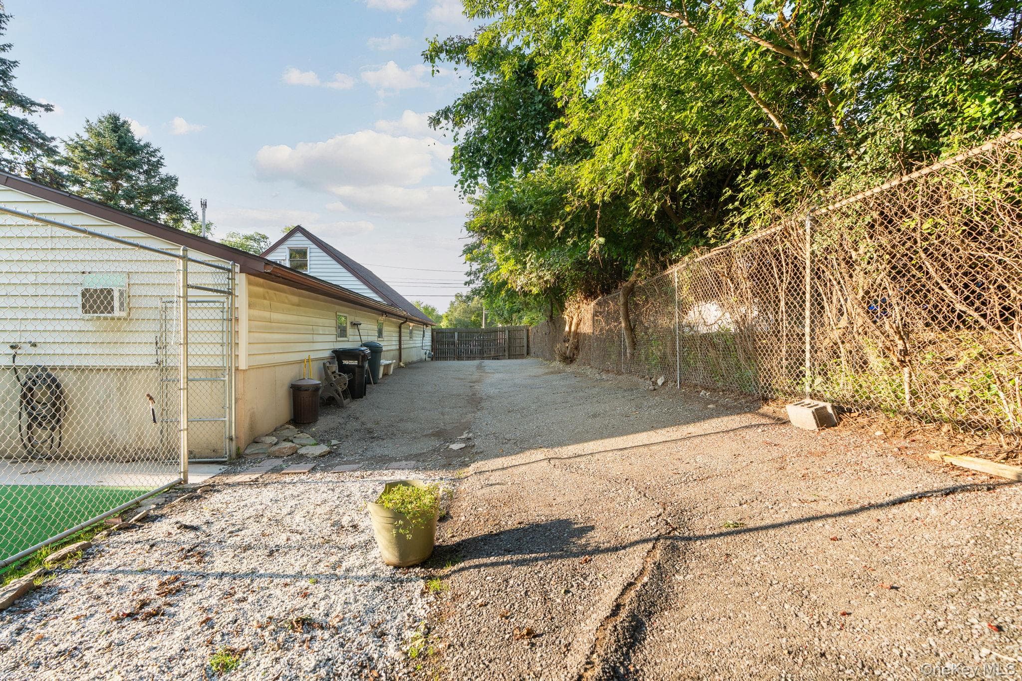 3040 Vestal Road thumbnail 26