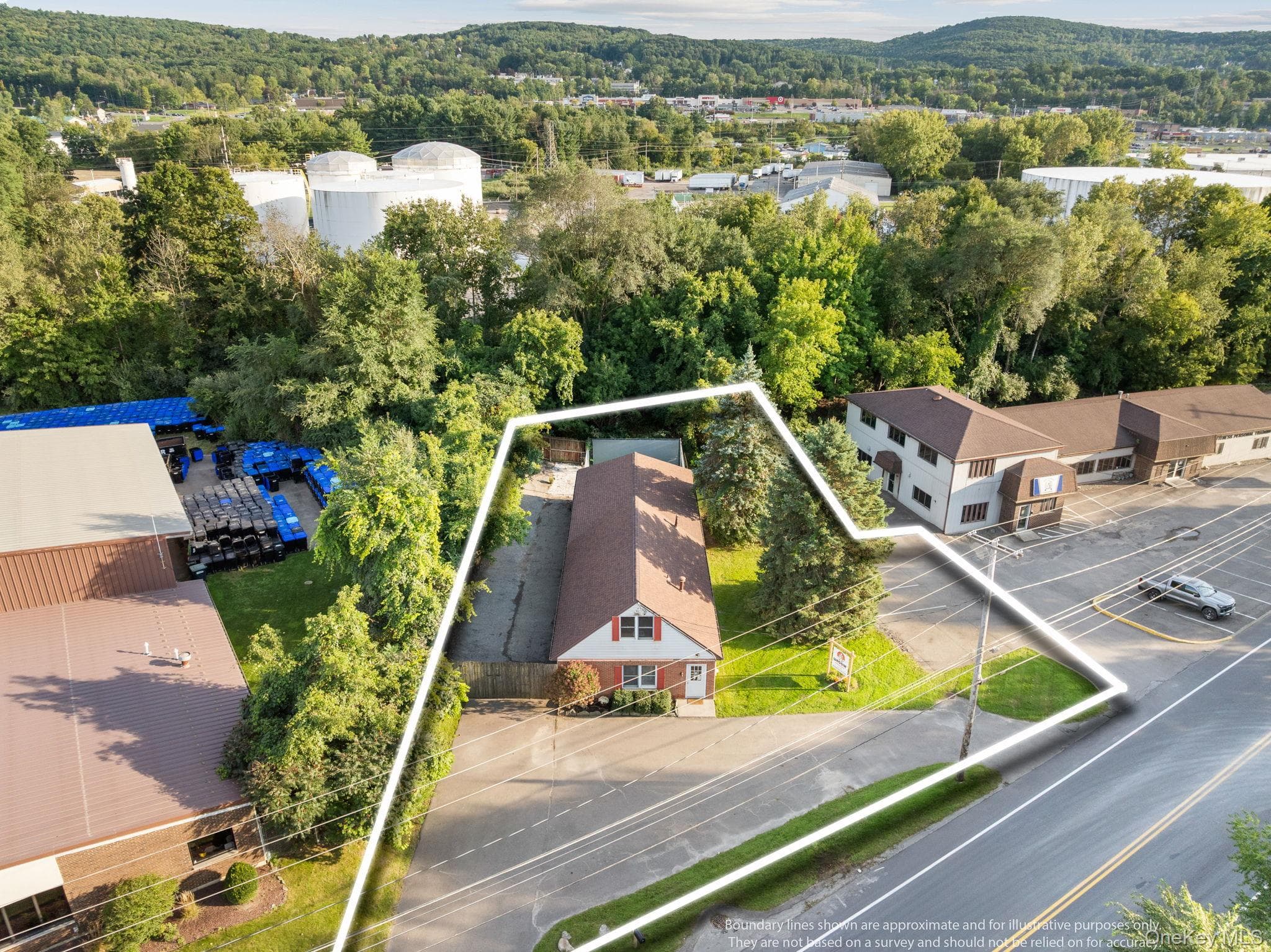 3040 Vestal Road thumbnail 6