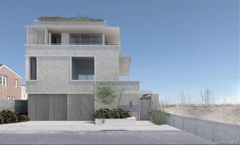 136 Beach 138th Street thumbnail 2
