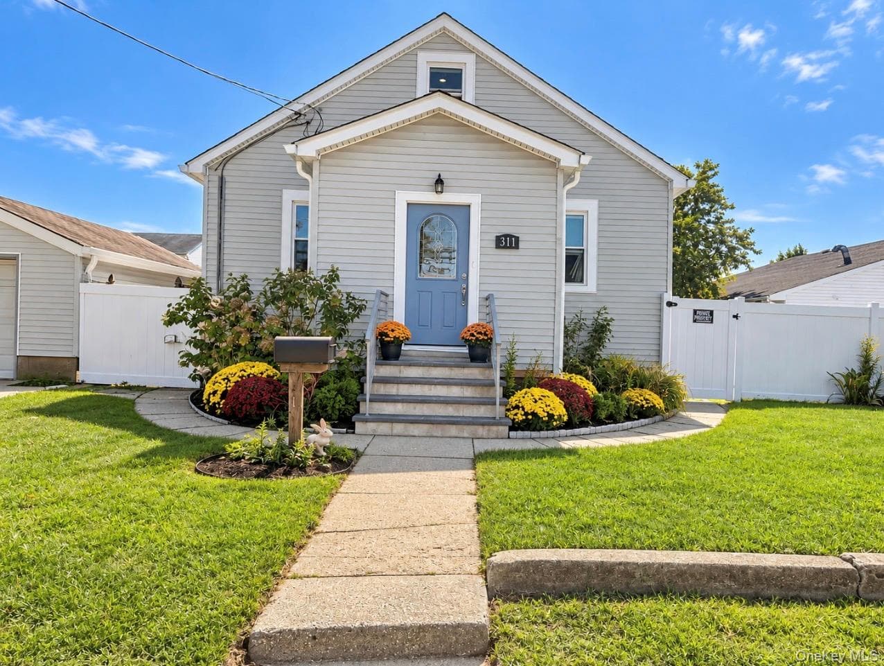 311 Herzel Boulevard, West Babylon
