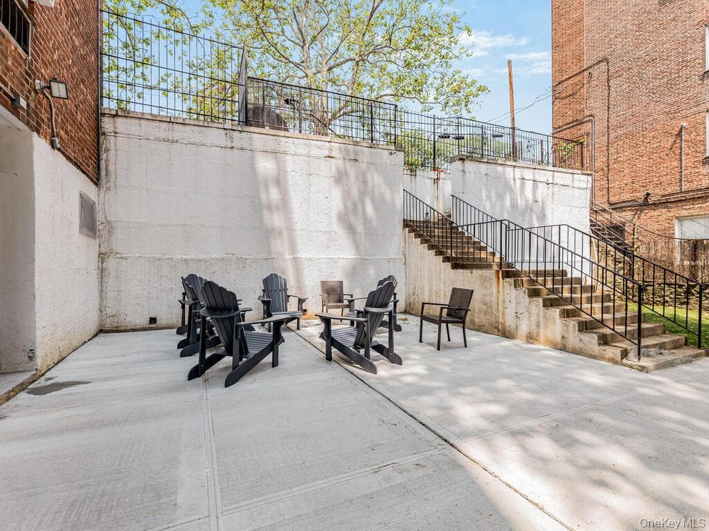 3636 Fieldston Road Unit: 7B thumbnail 24