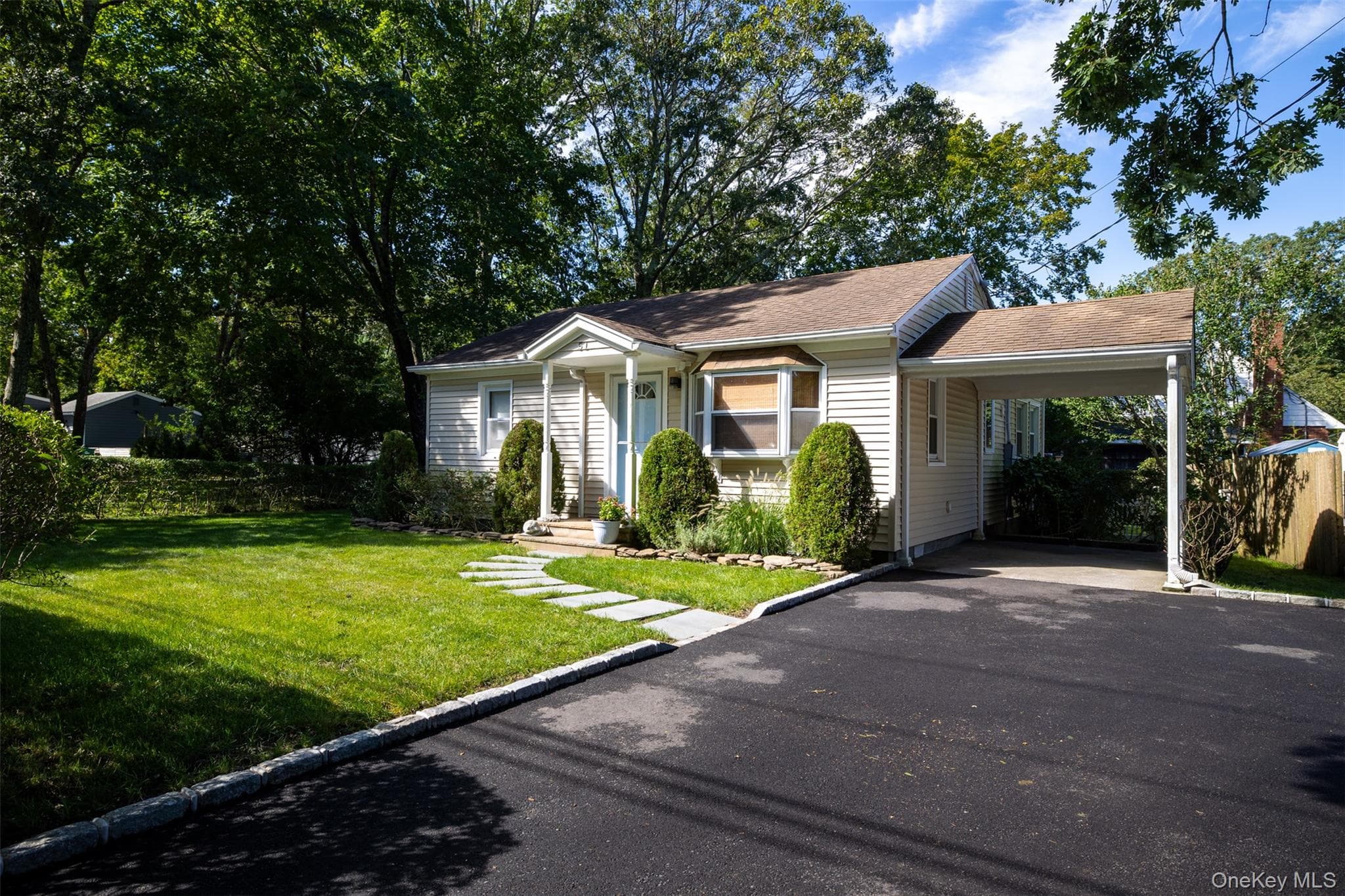 51 Wakeman Road thumbnail 2