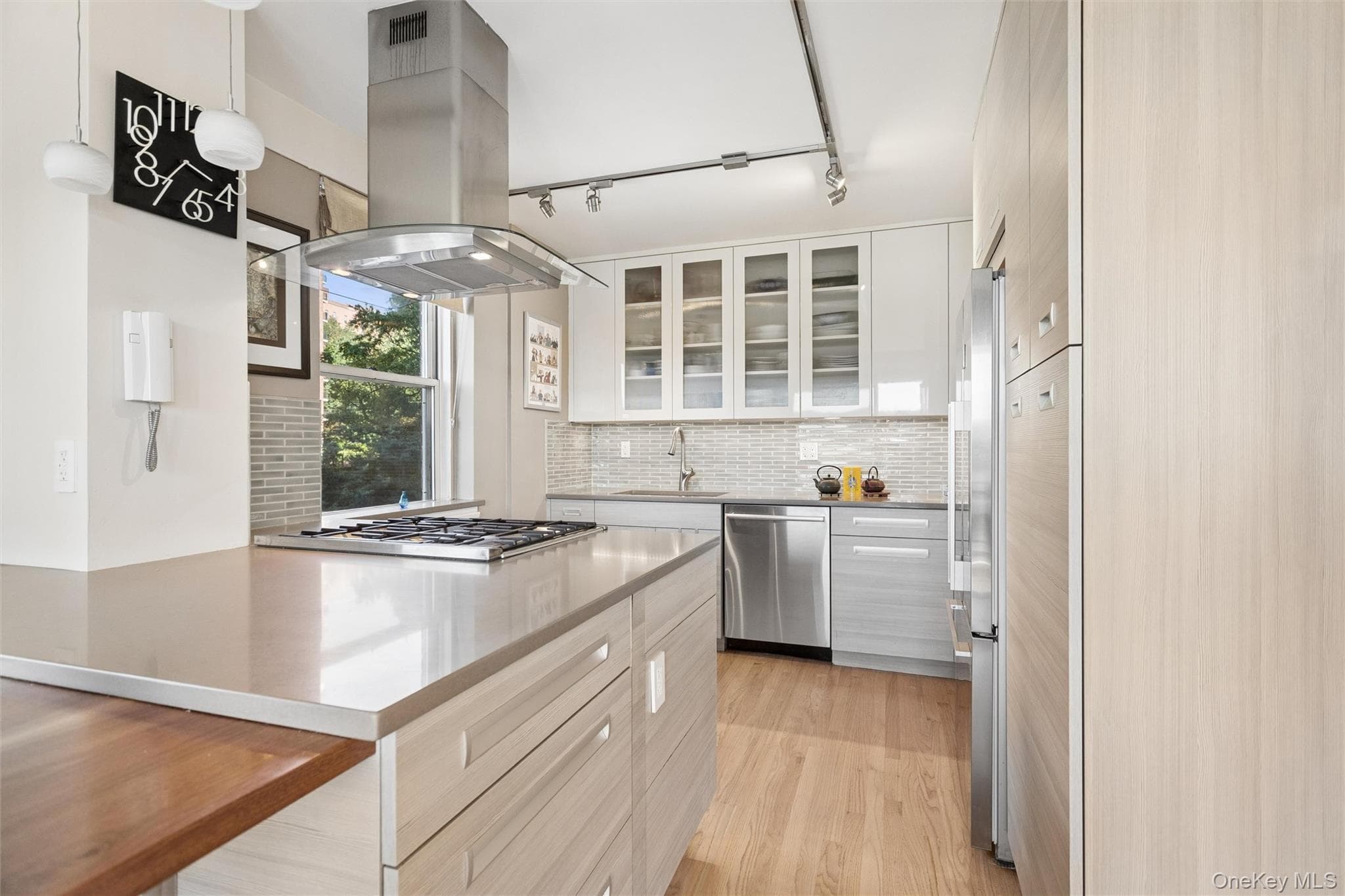 2621 Palisade Avenue Unit: 1C thumbnail 7