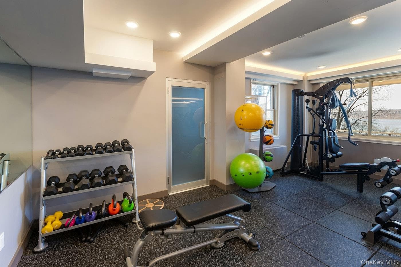 2621 Palisade Avenue Unit: 1C thumbnail 27