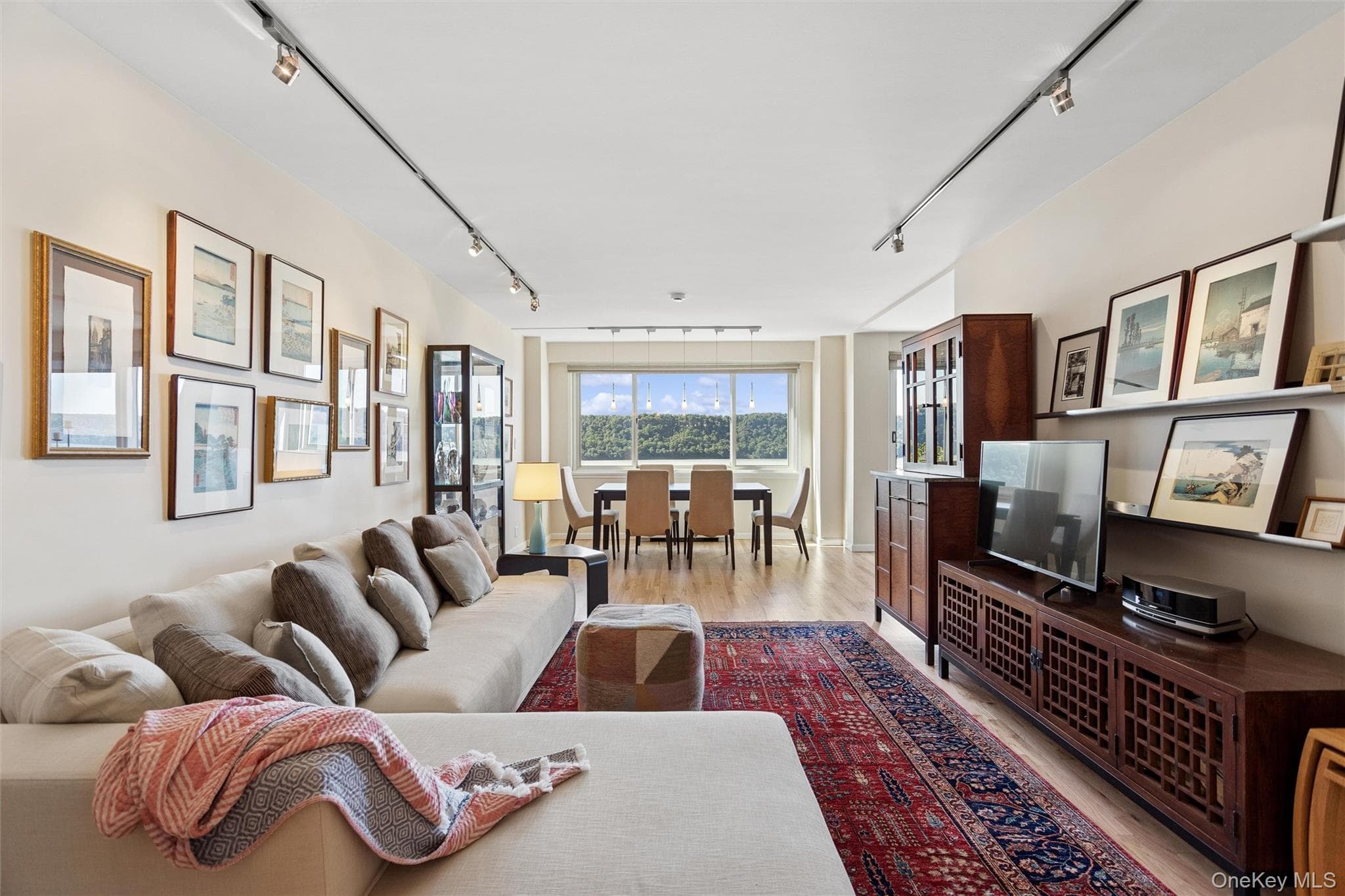 2621 Palisade Avenue Unit: 1C thumbnail 12