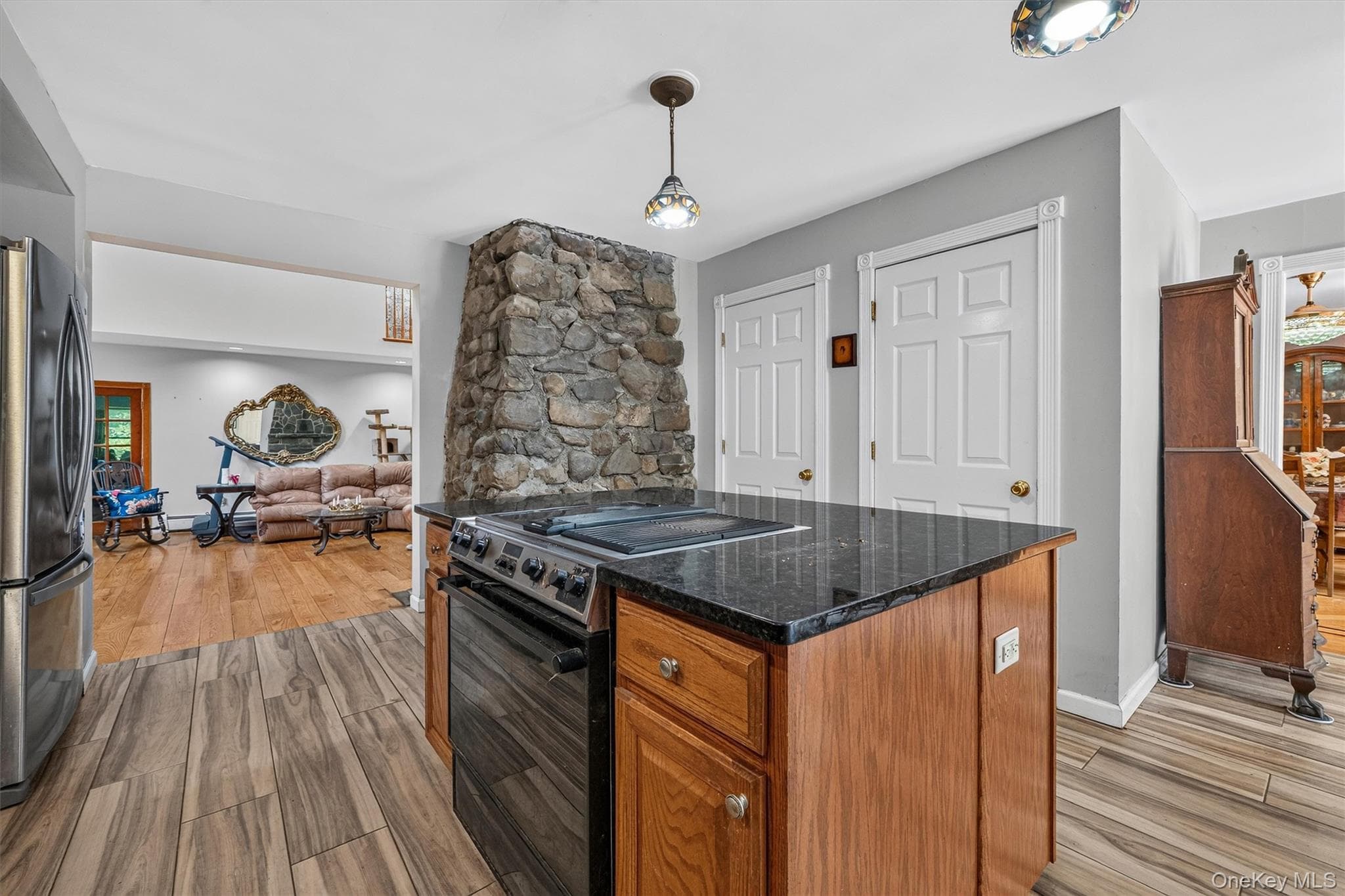 65 Oxford Springs Road thumbnail 12