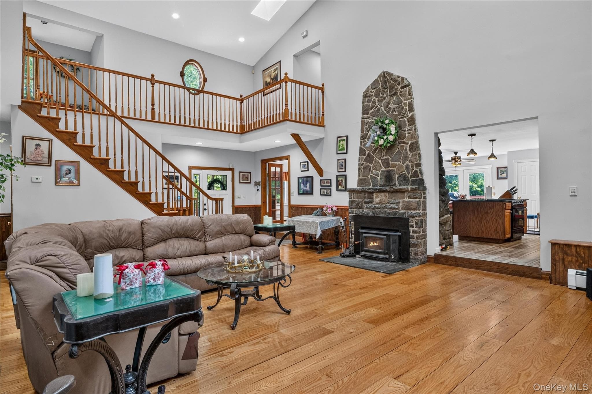 65 Oxford Springs Road thumbnail 5
