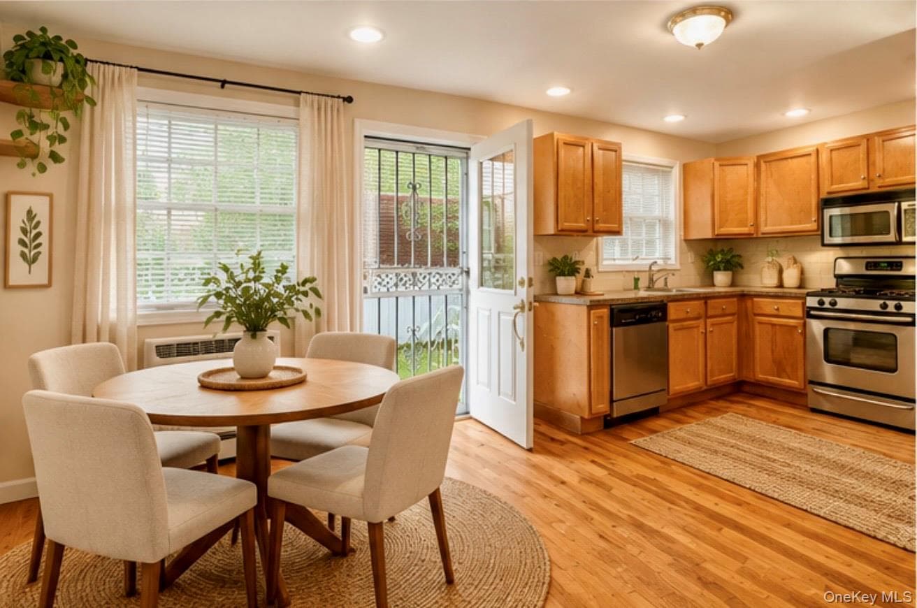 7904 Juniper Valley Road thumbnail 14