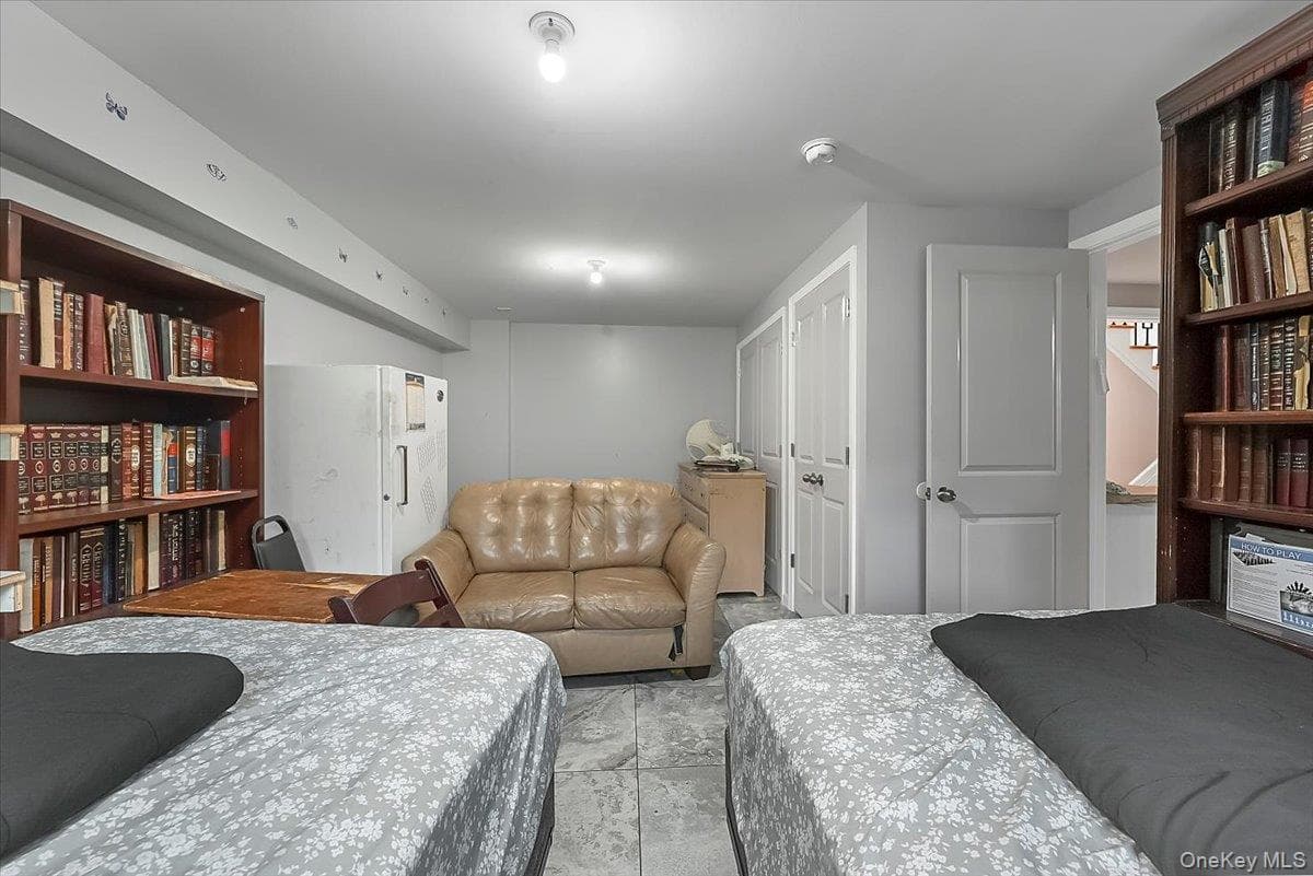 43 Freeland Street thumbnail 40