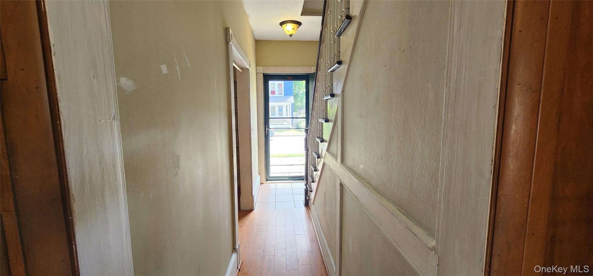209 W Main Street thumbnail 6