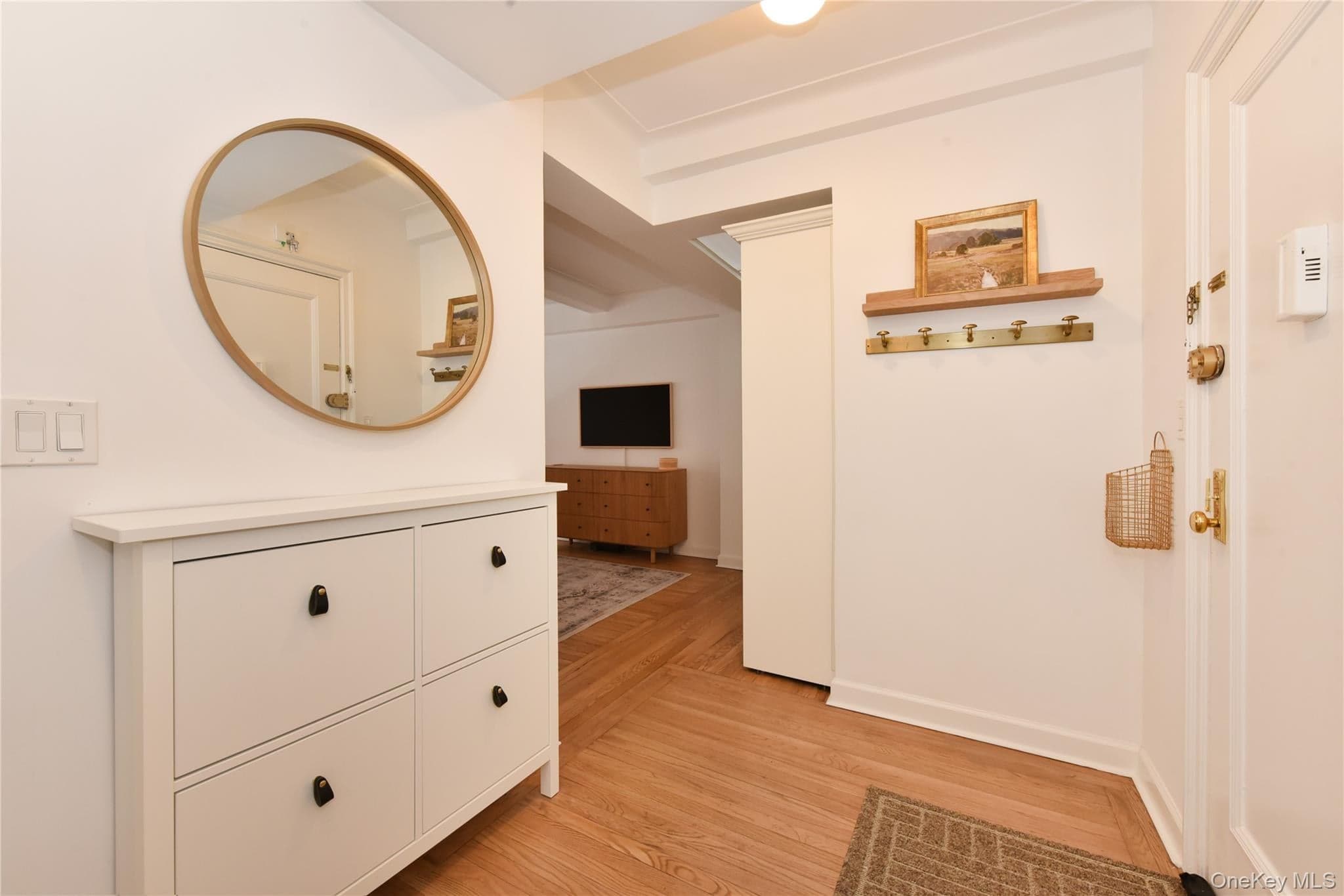 10 Park Avenue Unit: 4B thumbnail 2