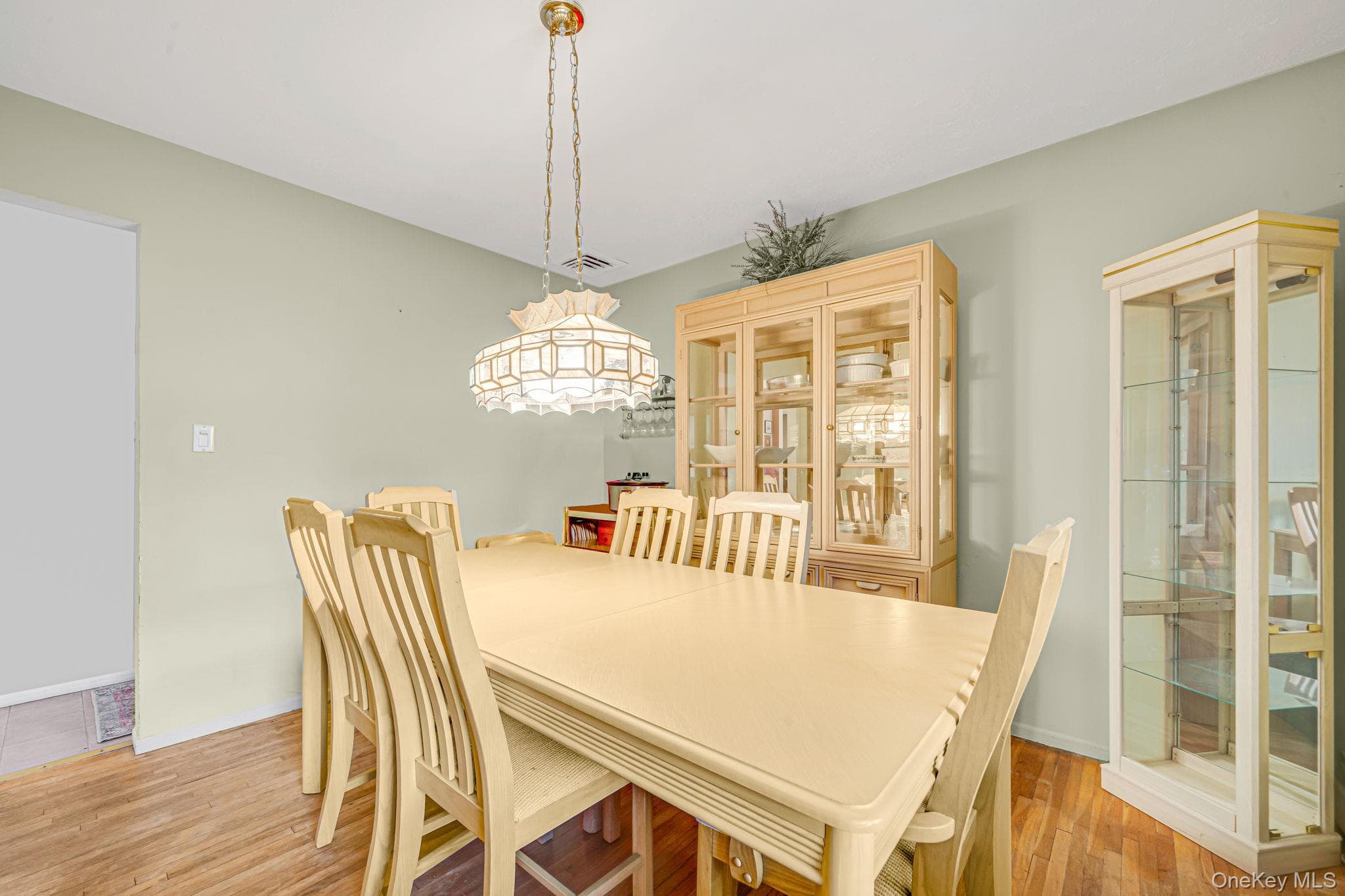 246 Lake Avenue thumbnail 9