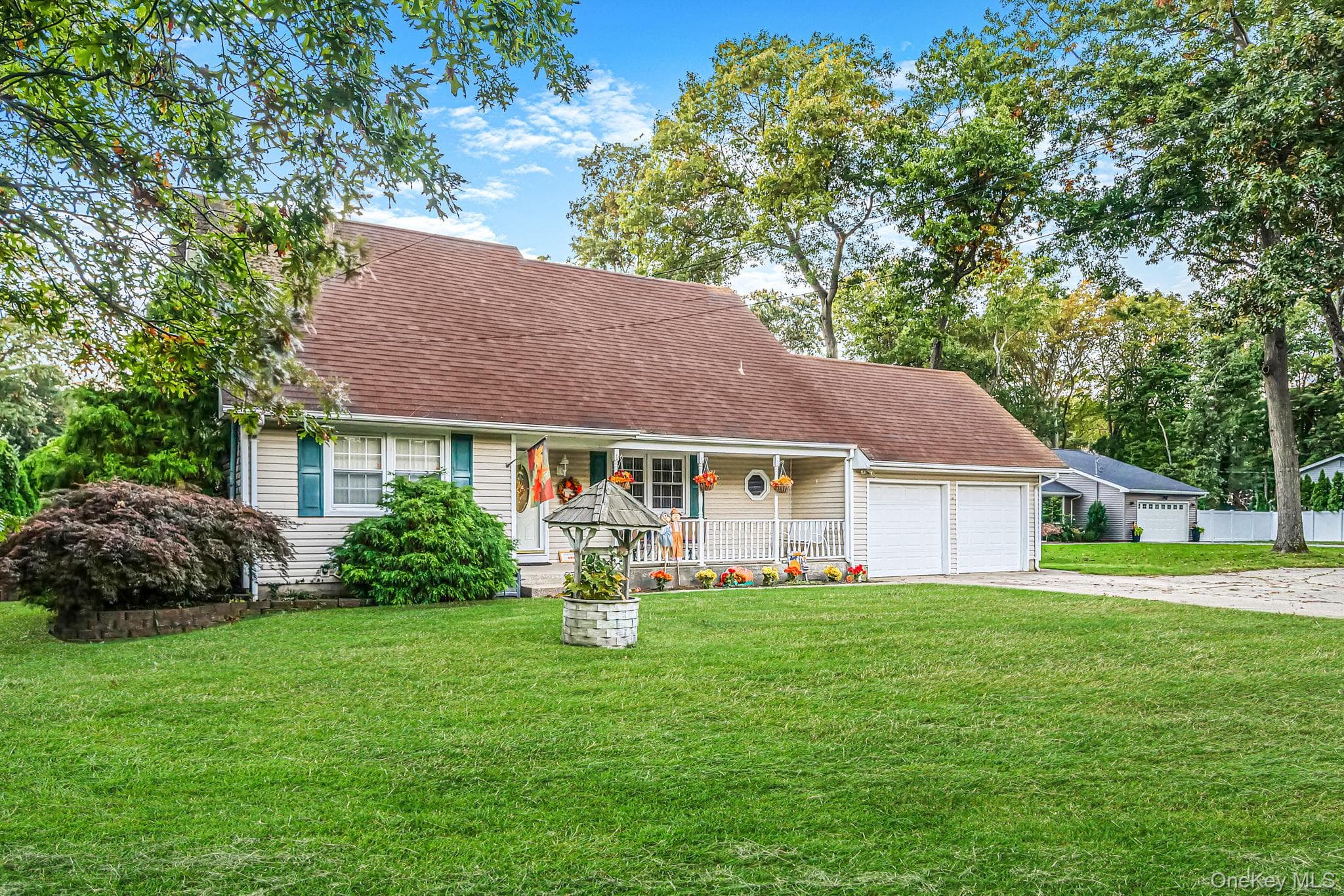 246 Lake Avenue thumbnail 3