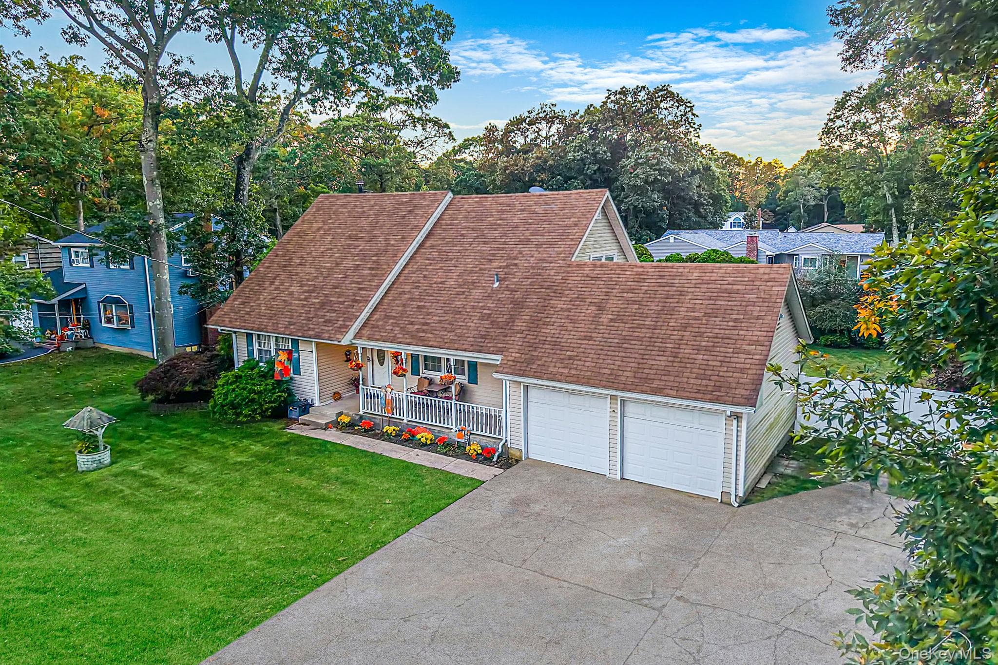 246 Lake Avenue, Nesconset