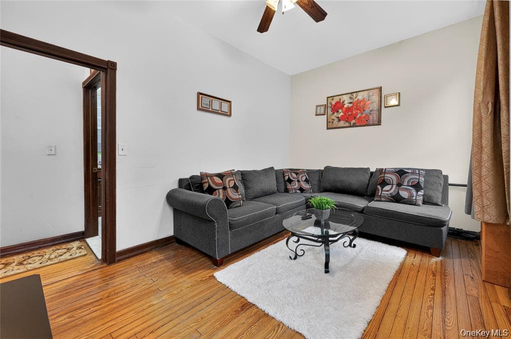 1543 Hollywood Avenue Unit: Apt 1 thumbnail 5