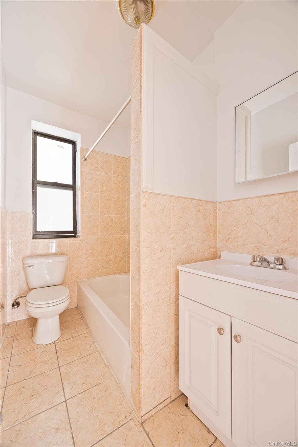 645 Barretto Street Unit: 3J thumbnail 6