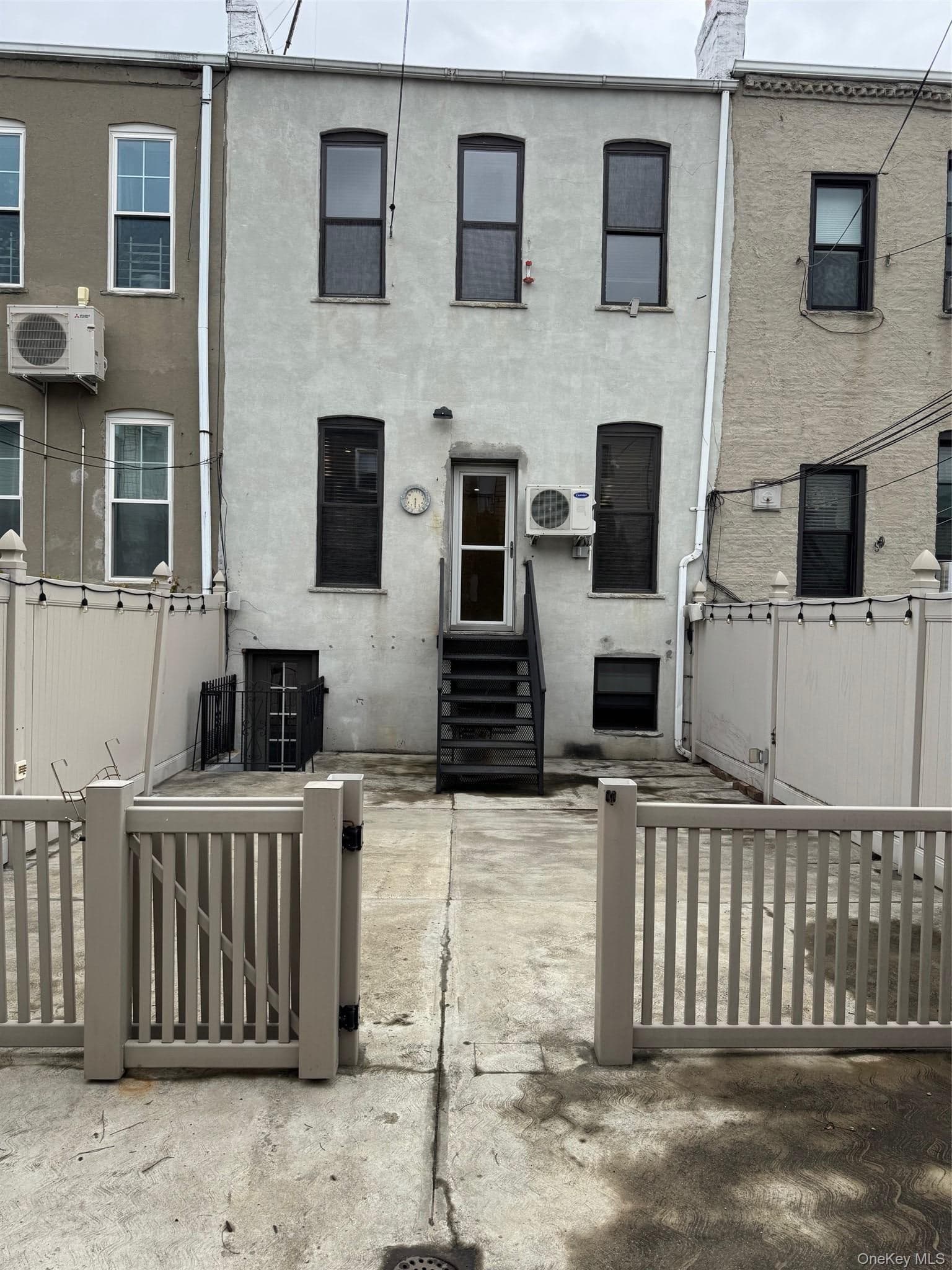 37 Apollo Street thumbnail 16