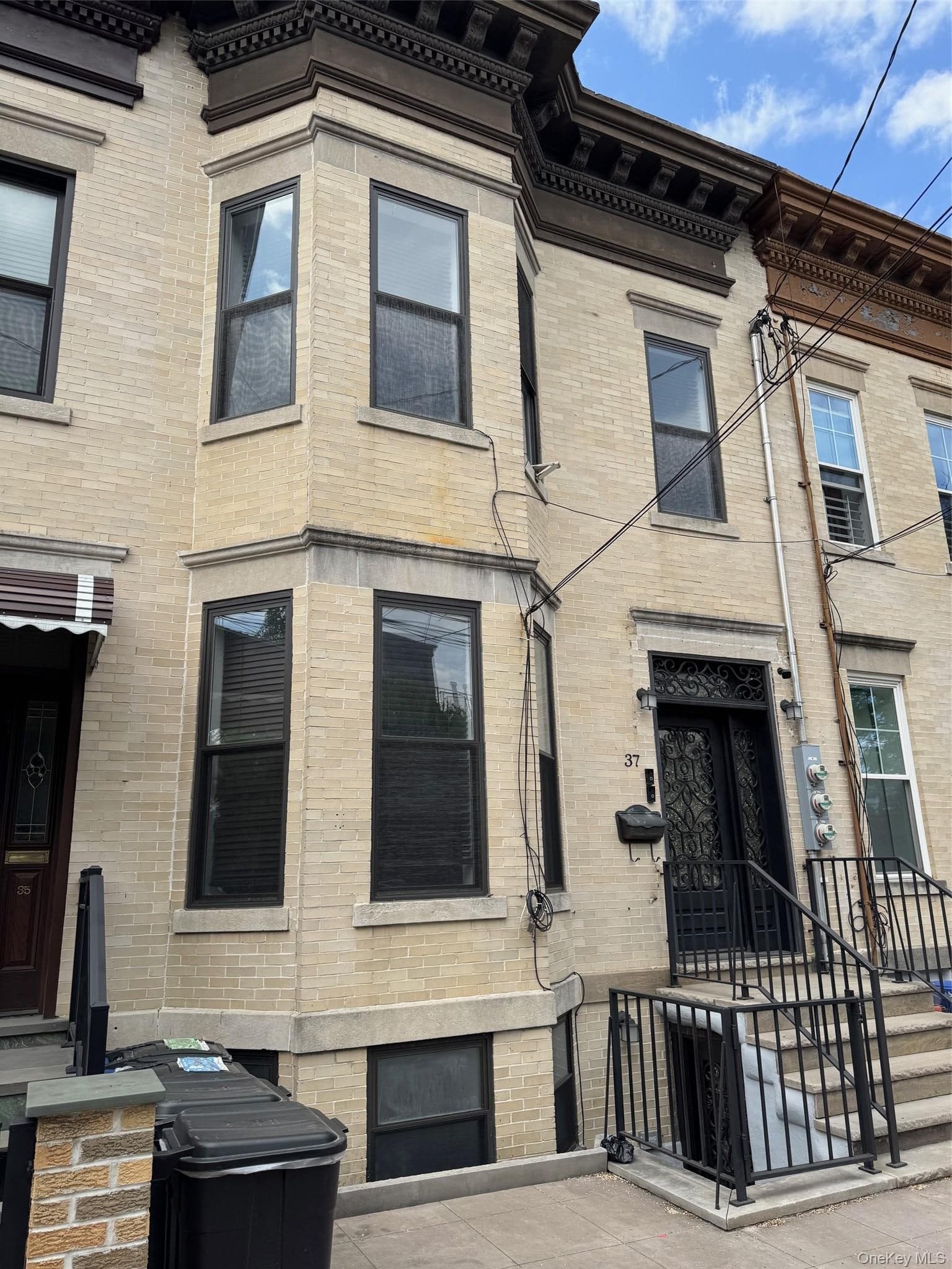 37 Apollo Street thumbnail 3