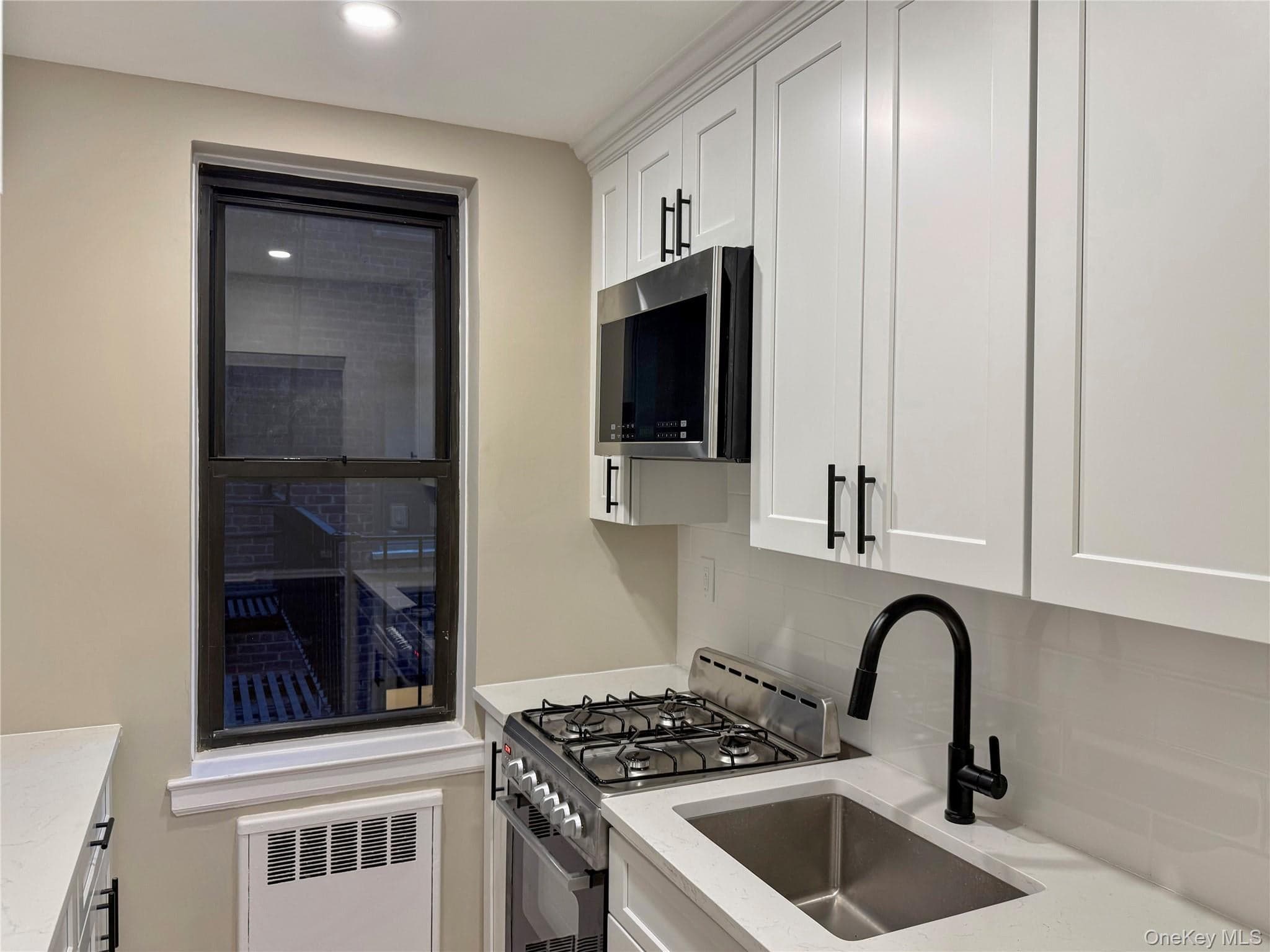 44-58 E 8th Street Unit: 3N thumbnail 3