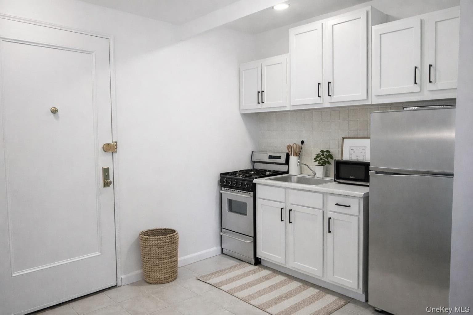 1273 North Avenue Unit: 1G. Entry 3 thumbnail 6