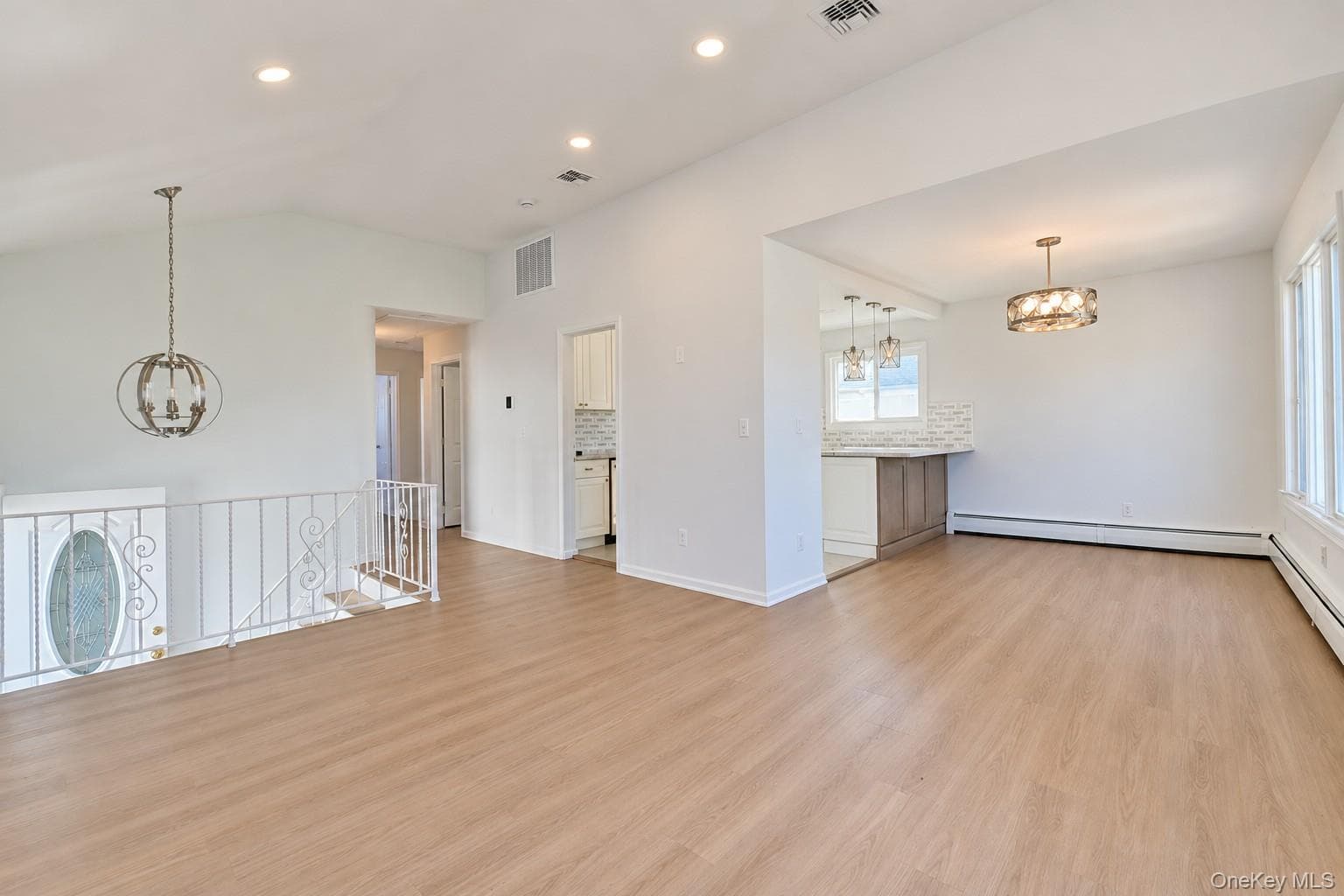925 S Long Beach Avenue thumbnail 6