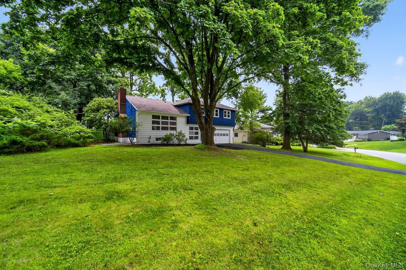 31 Old Farms Road thumbnail 3