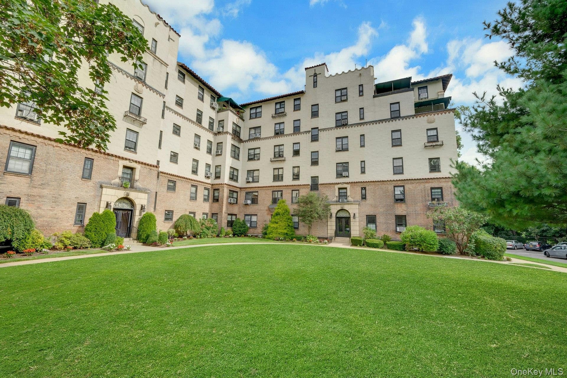 1273 North Avenue Unit: 3F thumbnail 5
