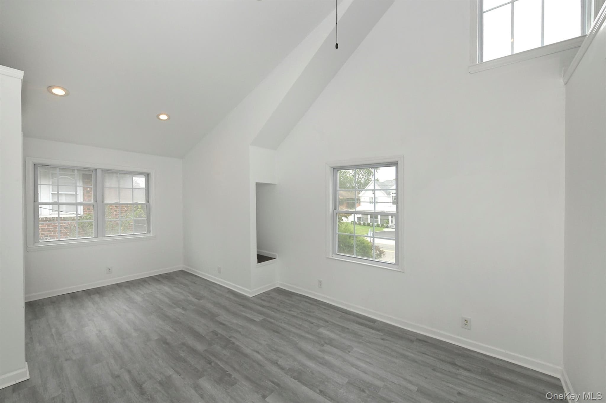 167 Rider Avenue thumbnail 17