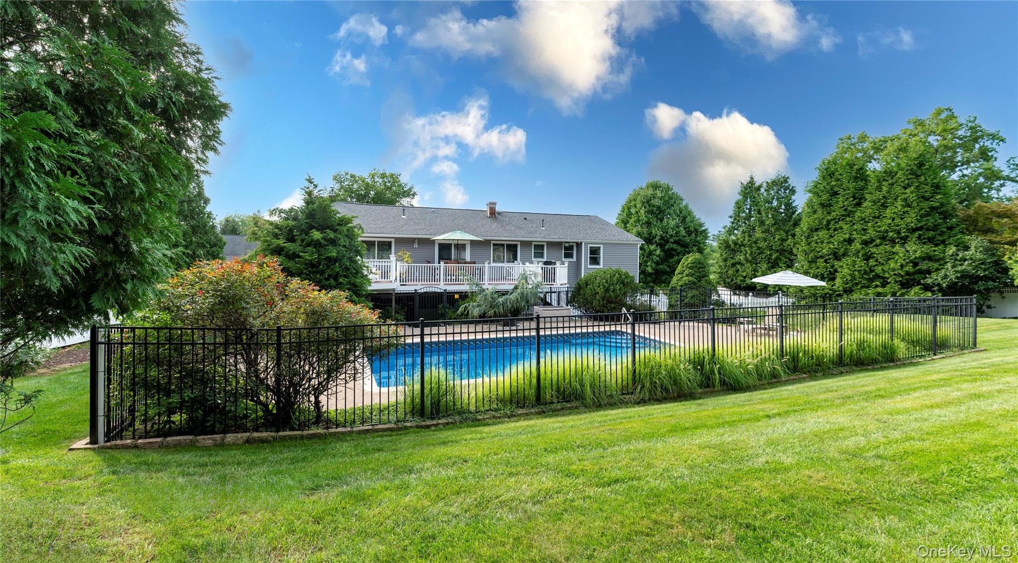 619 Russet Road thumbnail 32
