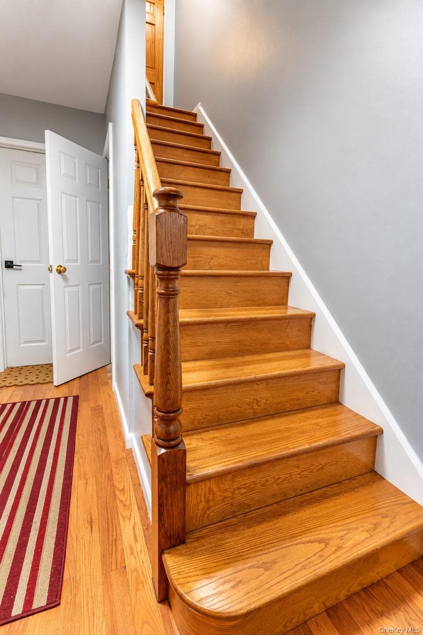 611 E 79th Street thumbnail 2