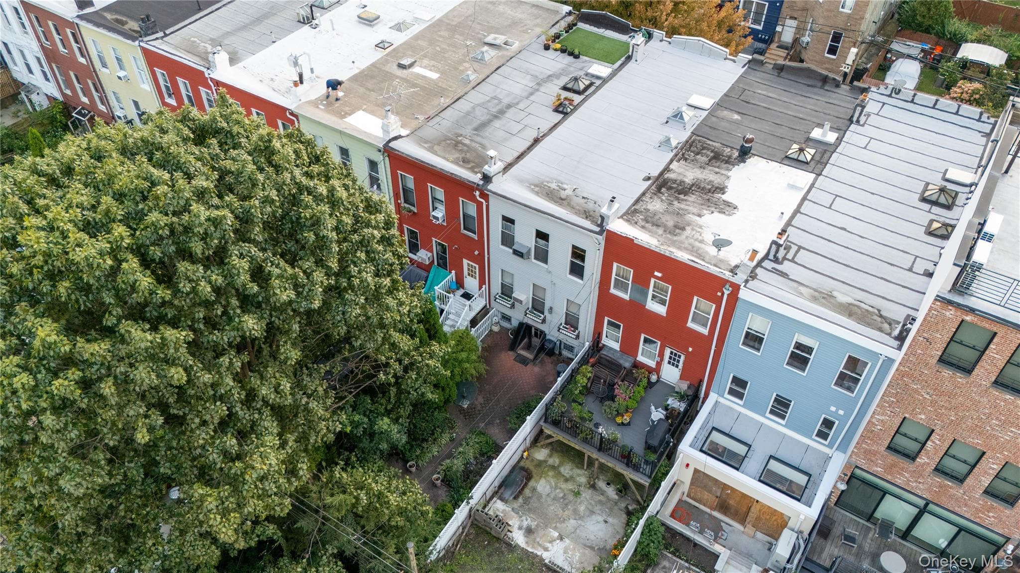 160 Diamond Street thumbnail 36