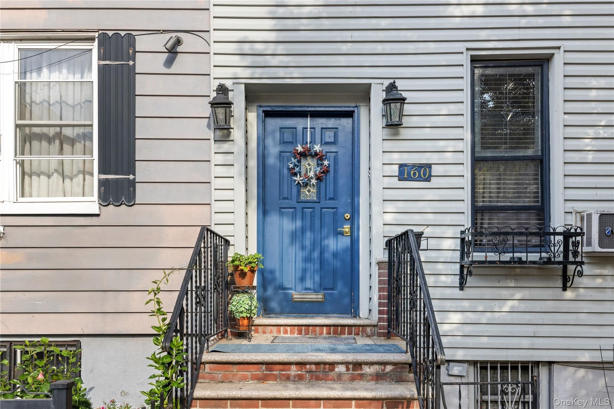 160 Diamond Street thumbnail 3