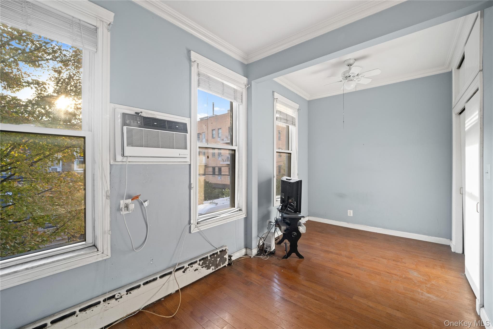 160 Diamond Street thumbnail 15