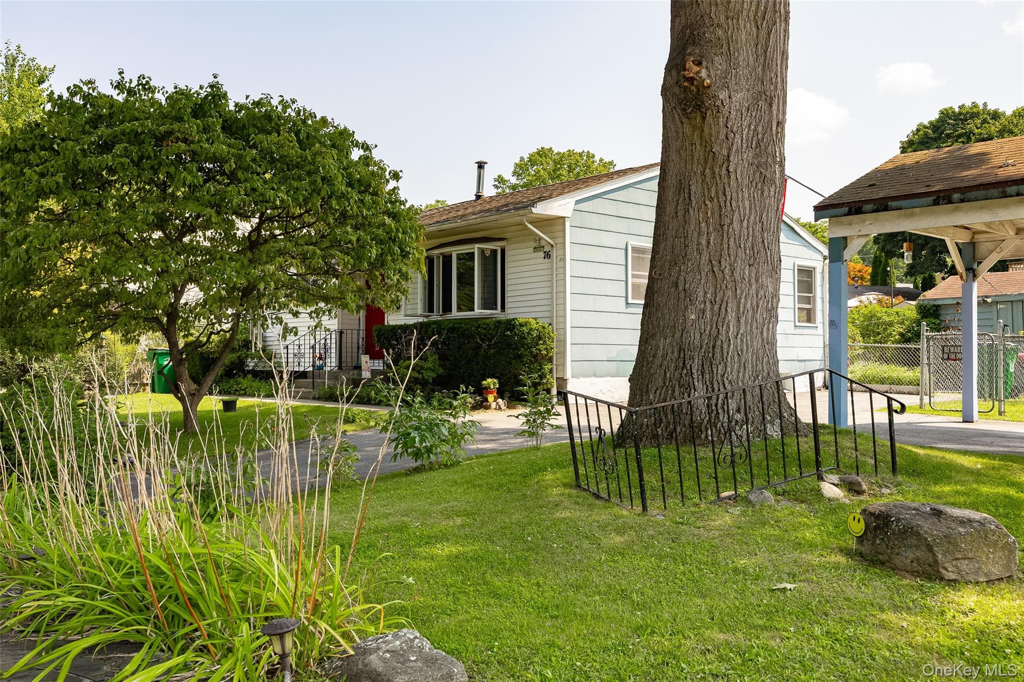76 Phillips Street thumbnail 4