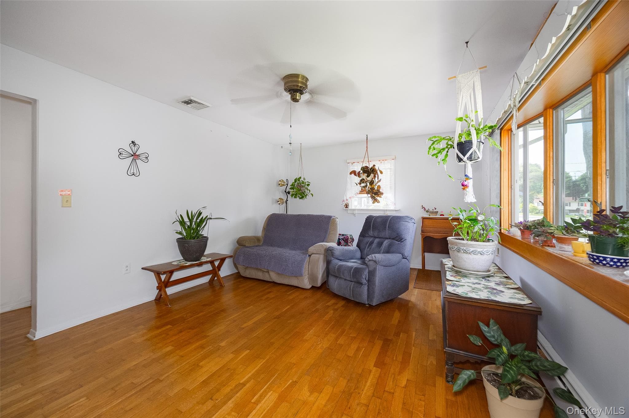 76 Phillips Street thumbnail 11