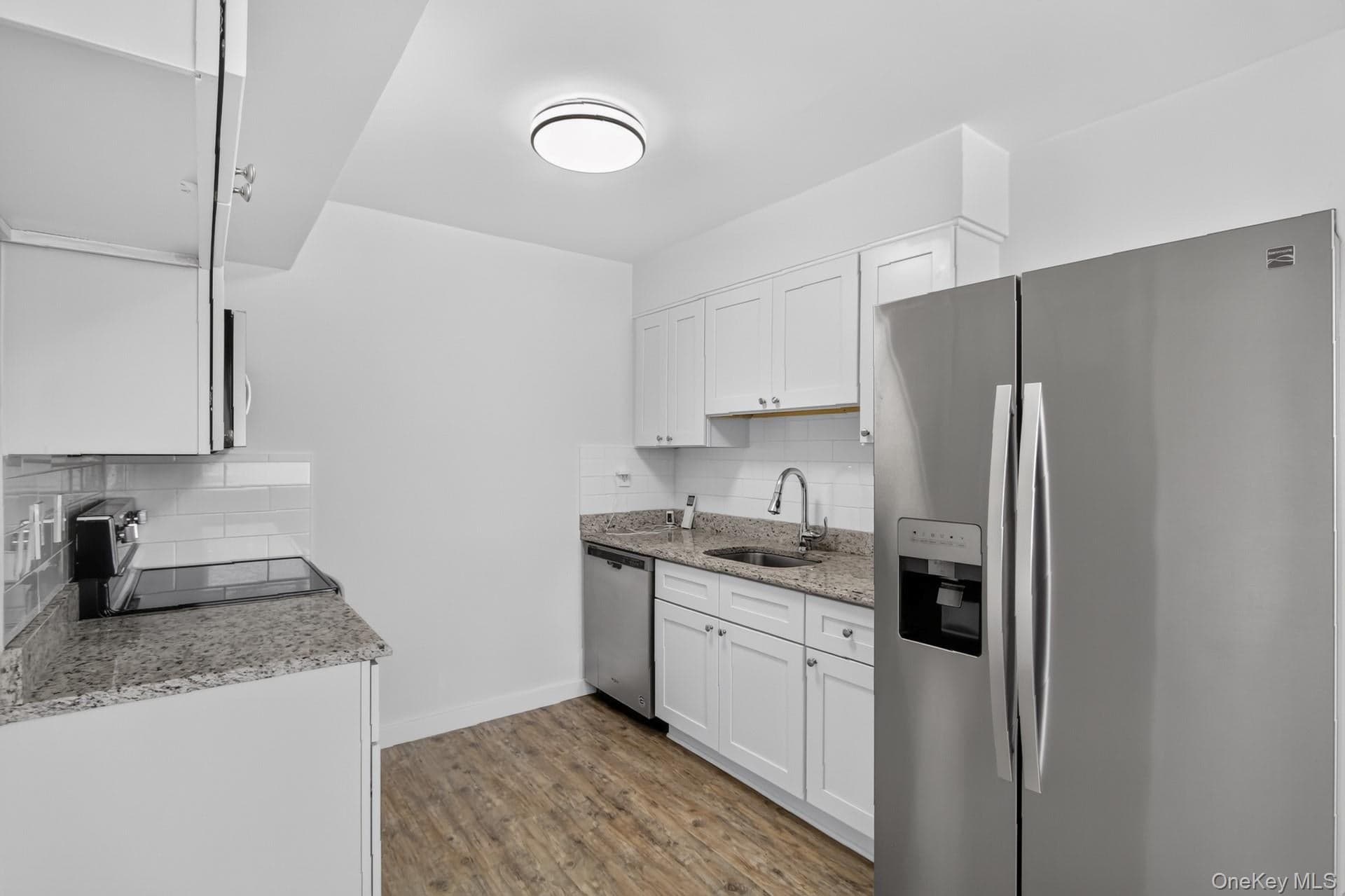 26 Cooper Road Unit: 414 thumbnail 11