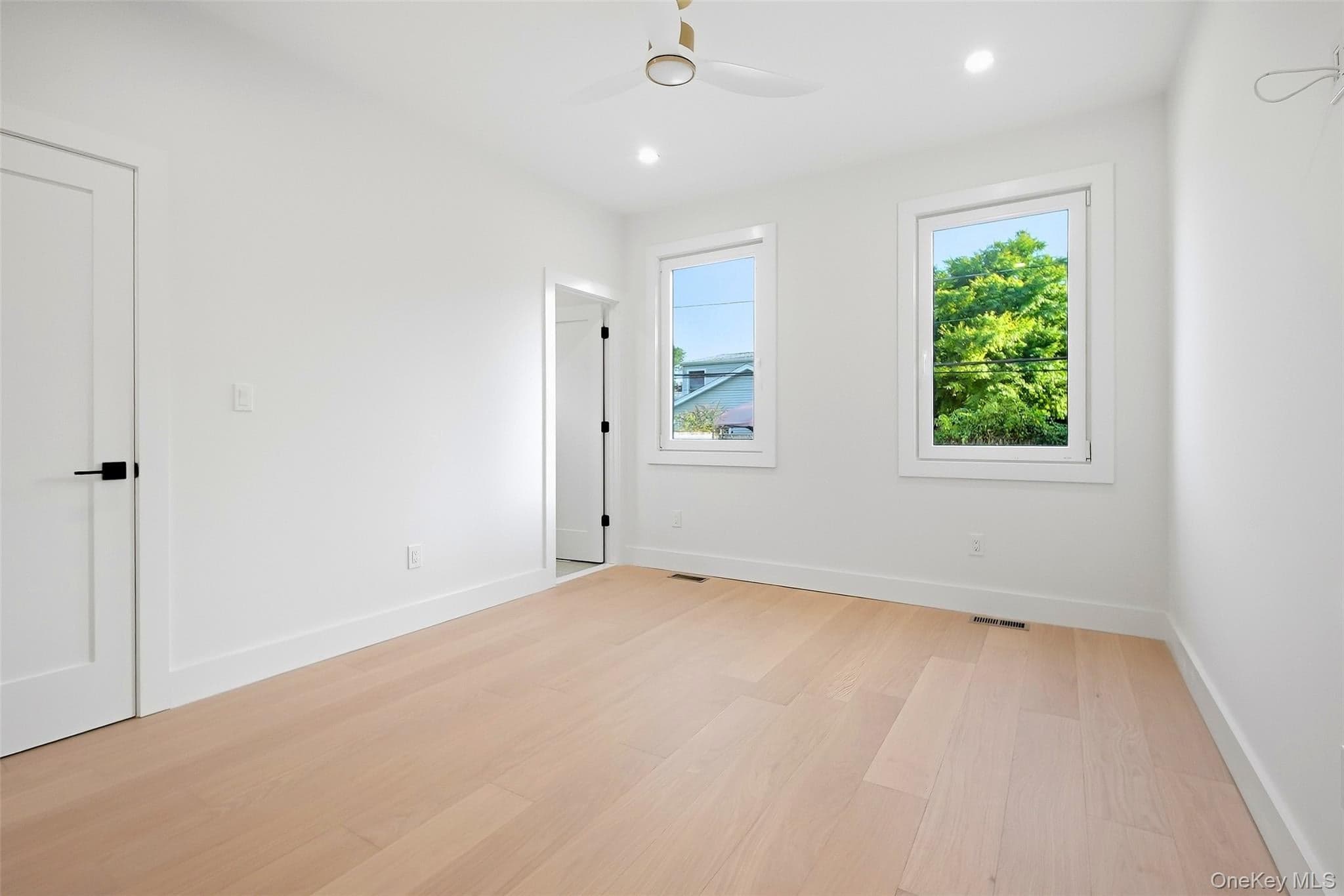38 Birch Lane thumbnail 19