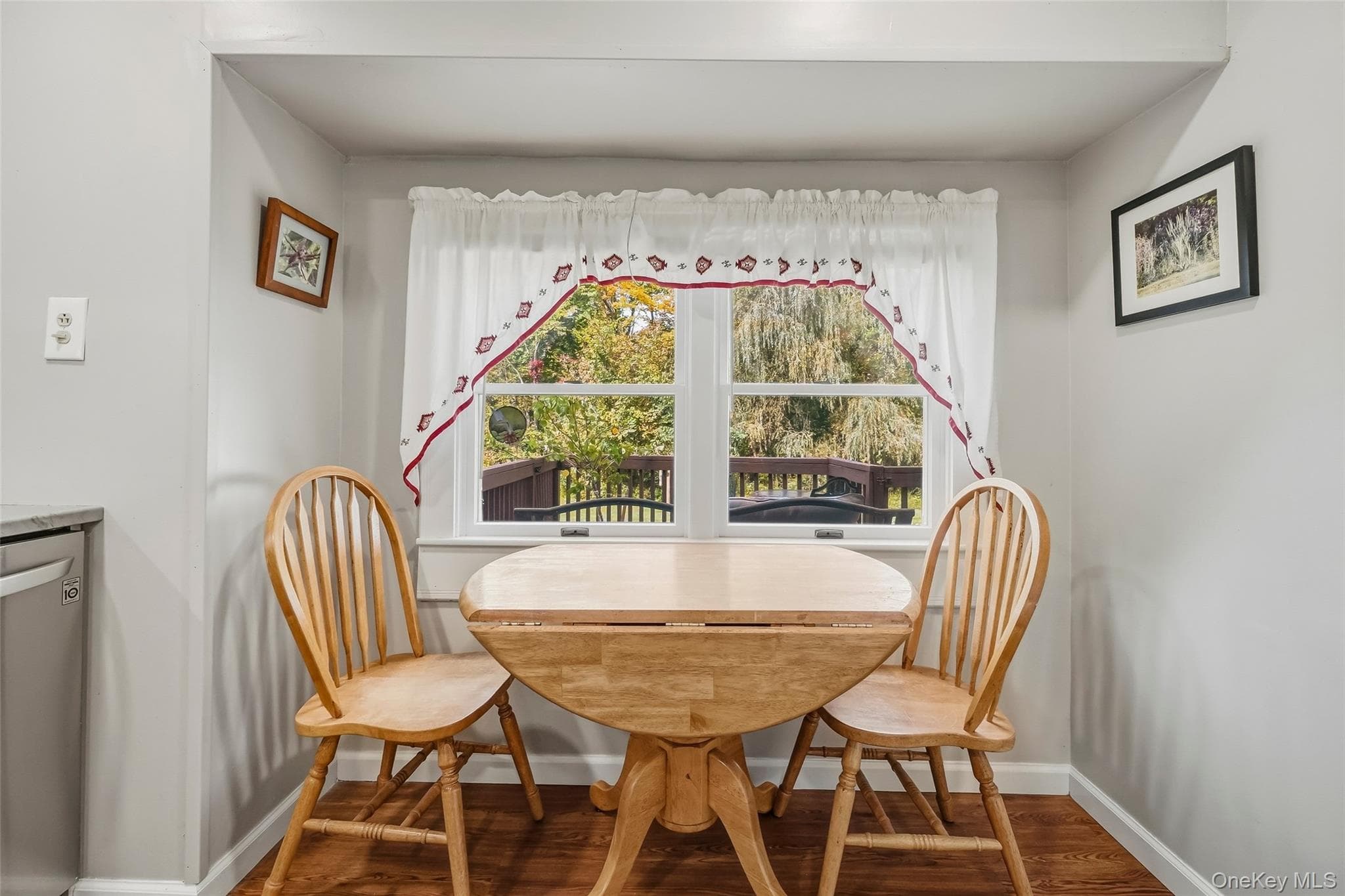 929 Freedom Plains Road thumbnail 12