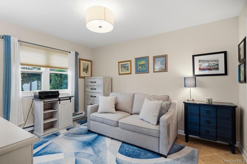 705 Alden Court thumbnail 28