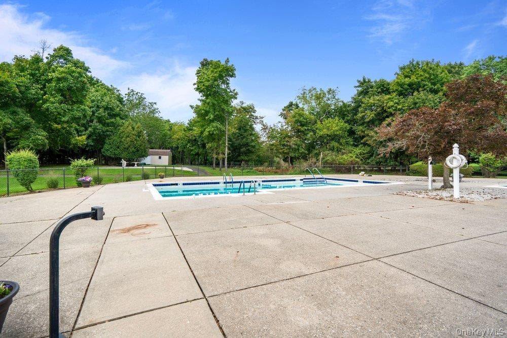705 Alden Court thumbnail 49