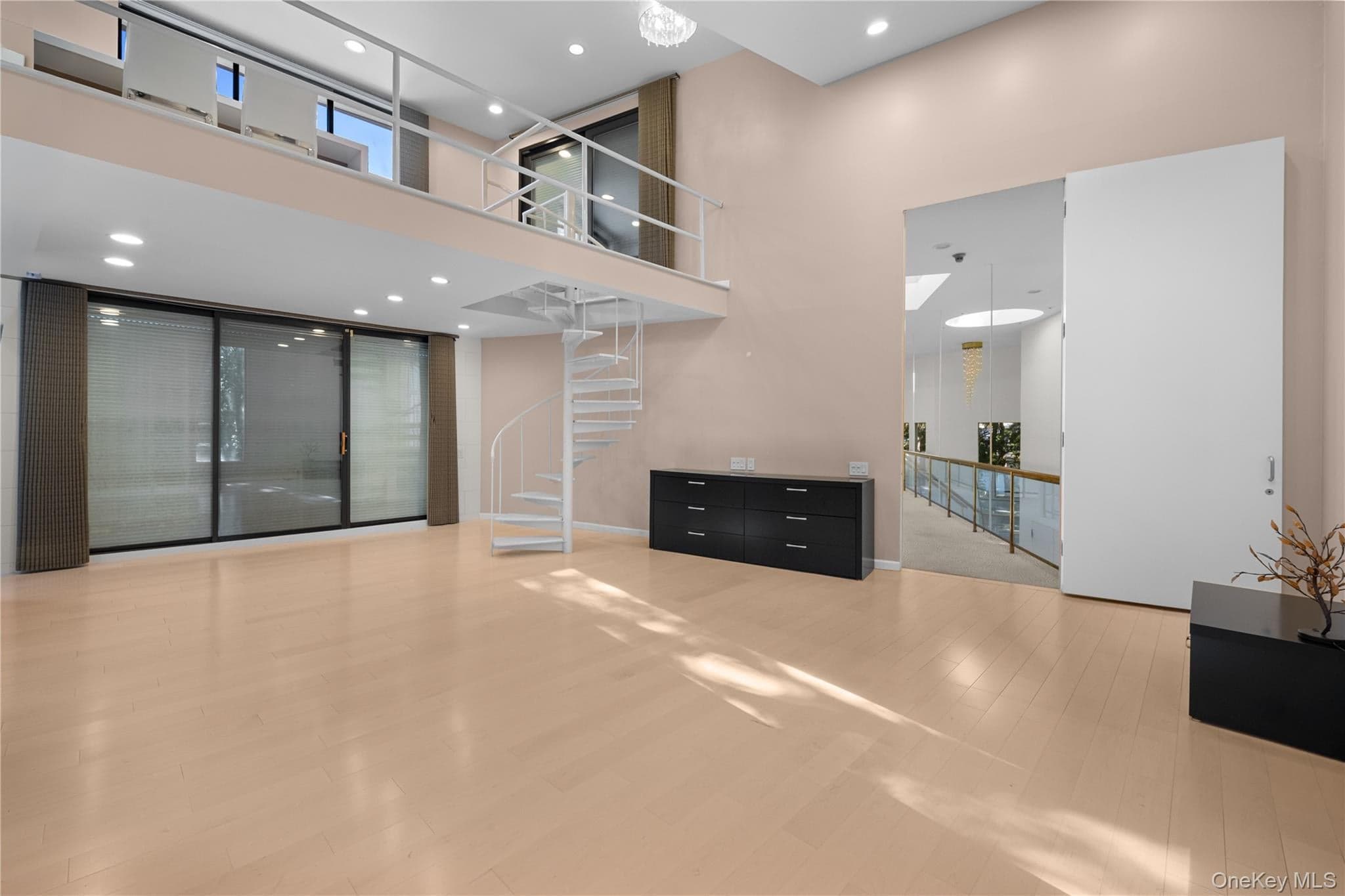11 Surrey Lane thumbnail 20