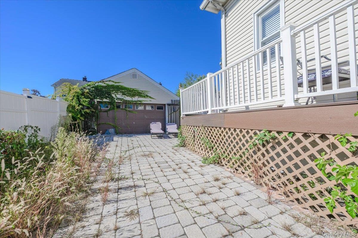 27 Otsego Street thumbnail 21