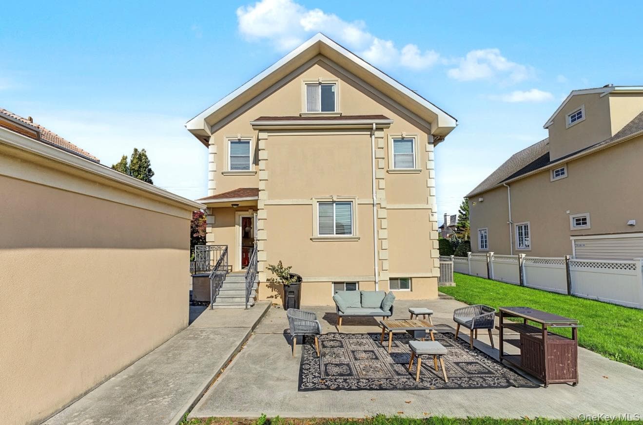 30 North Drive thumbnail 35